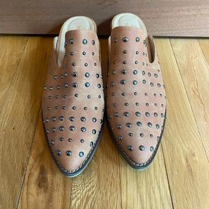 Studded mule